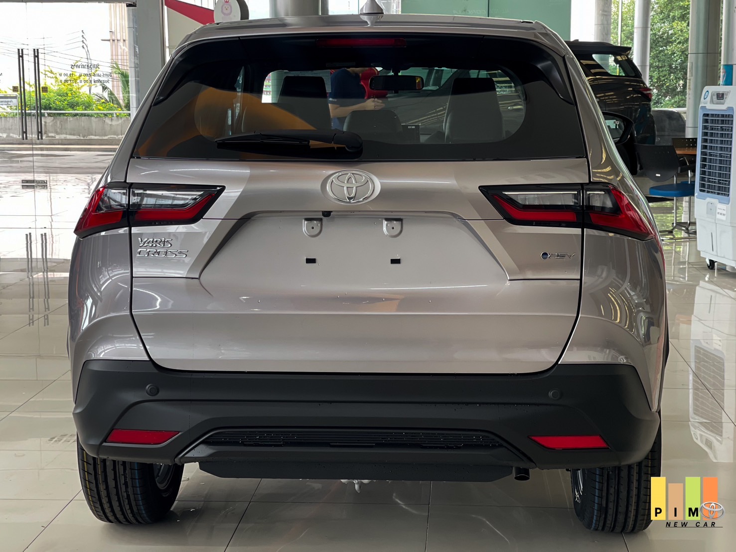 toyota yaris cross ด้านหลัง smart