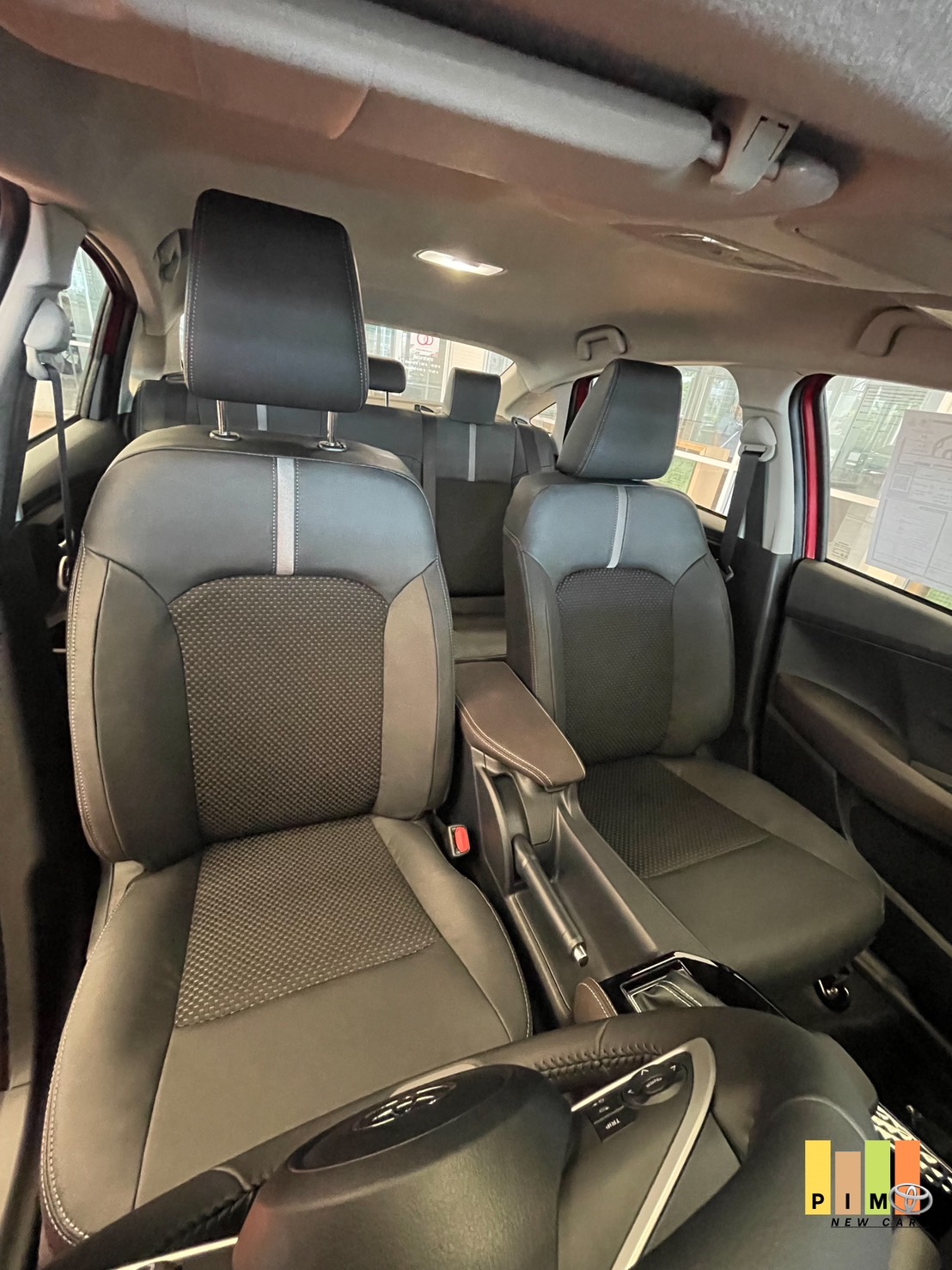 ห้องโดยสาร ด้านหน้า ativ smart